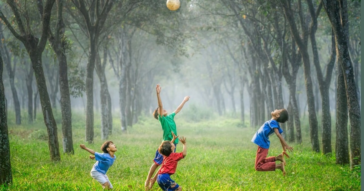 A importância do brincar na infância e na idade adulta